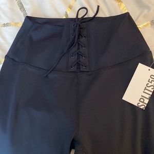 NWT Splits59 lace up legging